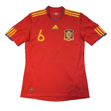 Cargar imagen en el visor de la galería, Camiseta selección española 2010 M 6 A. Iniesta
