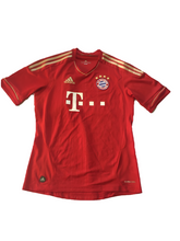 Cargar imagen en el visor de la galería, Camiseta Bayern Munich 2011- 12 XL 25 Muller
