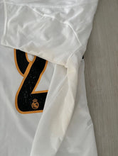 Cargar imagen en el visor de la galería, Camiseta Real Madrid 2004 - 2005 23 Beckham
