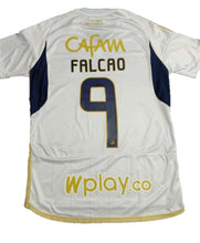 Cargar imagen en el visor de la galería, Camiseta visitante Millonarios 2024 9 Falcao
