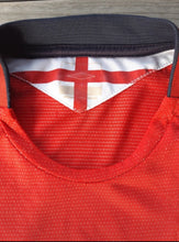 Cargar imagen en el visor de la galería, Camiseta Inglaterra 2002-04 S
