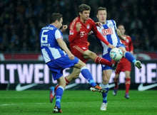 Cargar imagen en el visor de la galería, Camiseta Bayern Munich 2011- 12 XL 25 Muller
